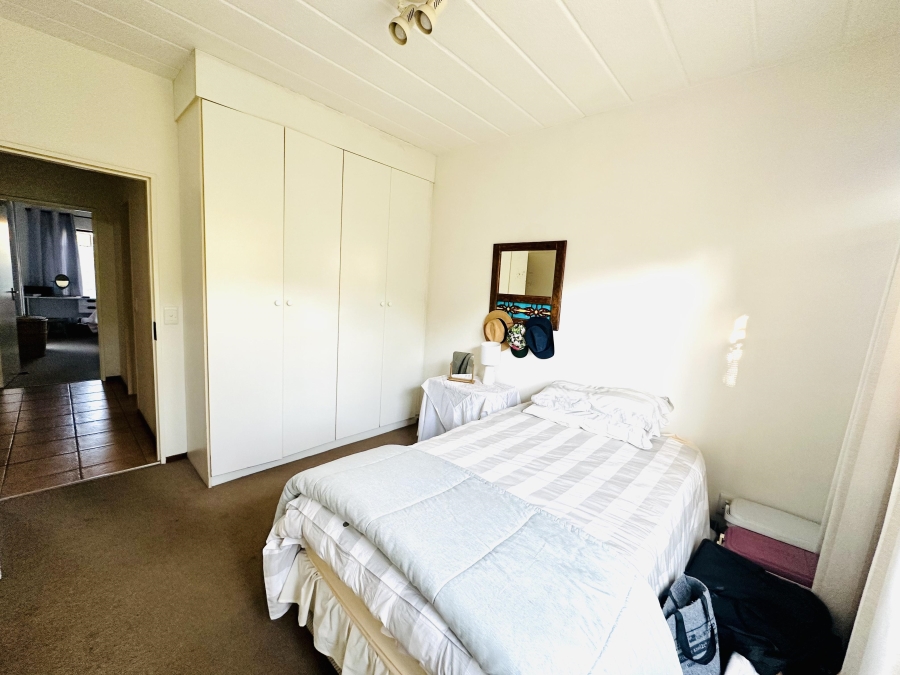 2 Bedroom Property for Sale in Lonehill Gauteng