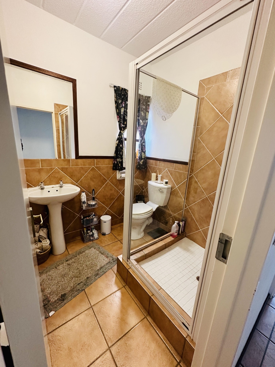 2 Bedroom Property for Sale in Lonehill Gauteng