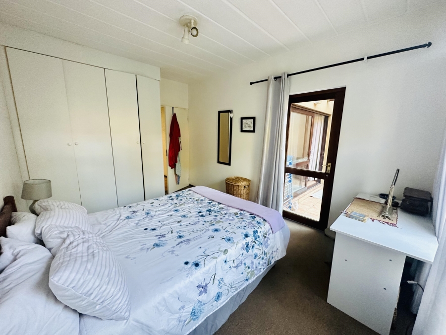2 Bedroom Property for Sale in Lonehill Gauteng