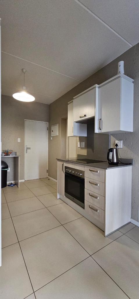 1 Bedroom Property for Sale in Paulshof Gauteng