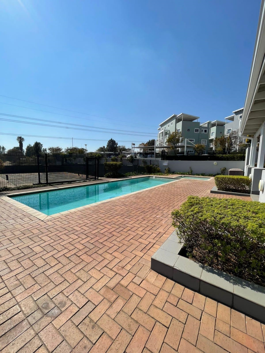 1 Bedroom Property for Sale in Paulshof Gauteng