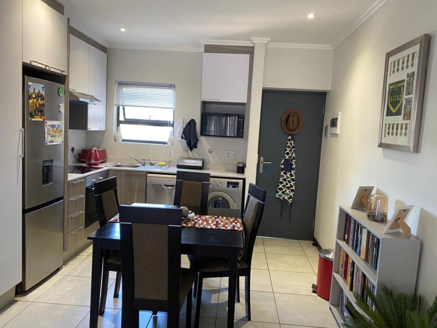 1 Bedroom Property for Sale in Fourways Gauteng