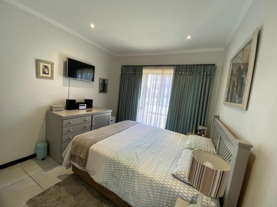 1 Bedroom Property for Sale in Fourways Gauteng