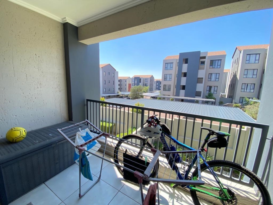 1 Bedroom Property for Sale in Fourways Gauteng