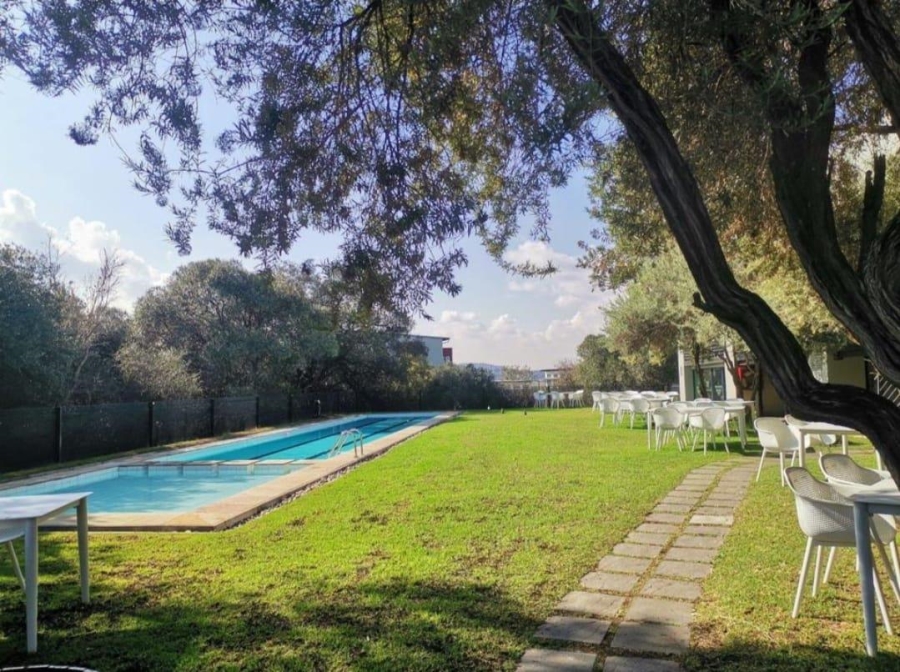 1 Bedroom Property for Sale in Fourways Gauteng