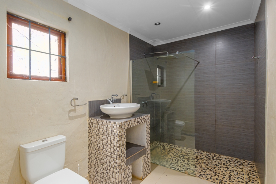 5 Bedroom Property for Sale in Chartwell Gauteng