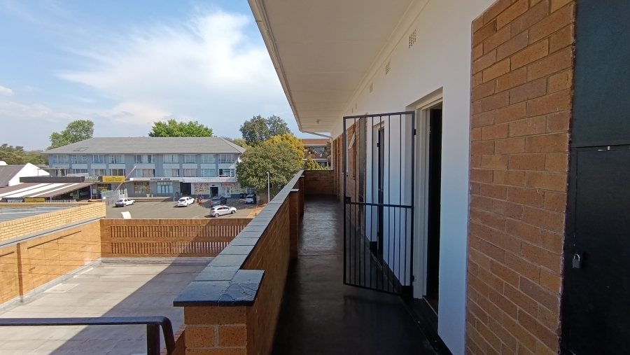 To Let 0 Bedroom Property for Rent in Blairgowrie Gauteng