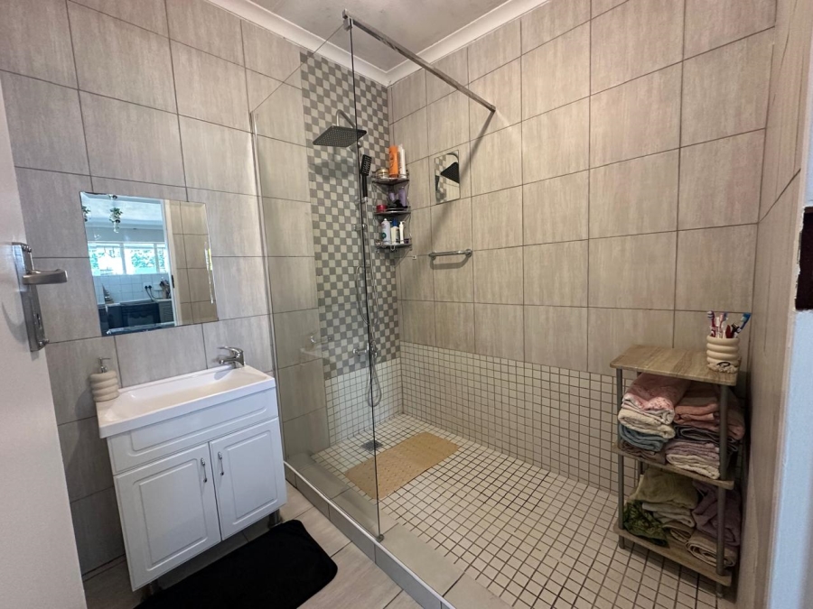 To Let 2 Bedroom Property for Rent in Eden Glen Gauteng