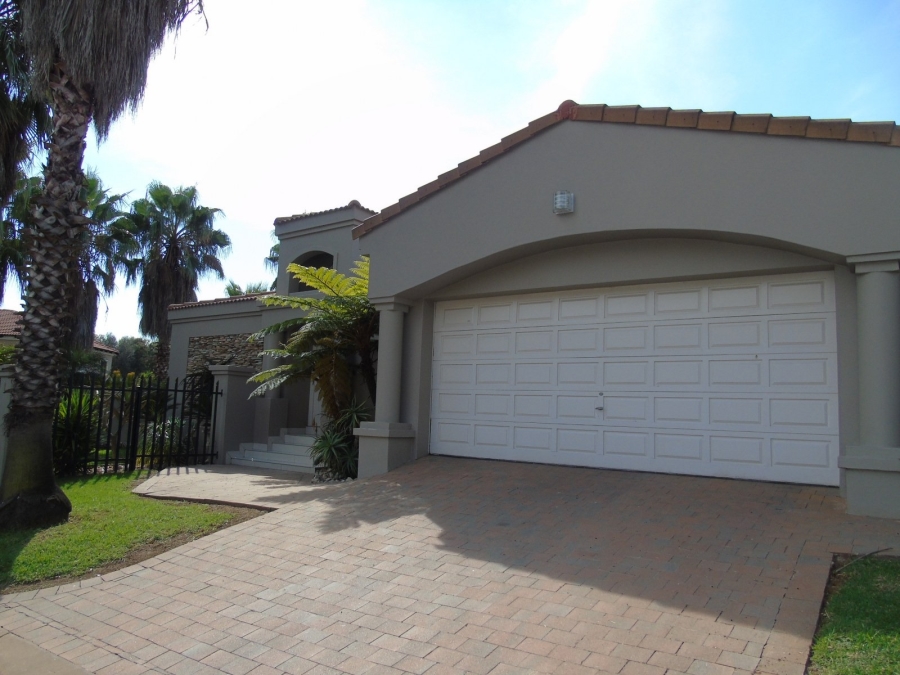 To Let 4 Bedroom Property for Rent in Dainfern Ridge Gauteng