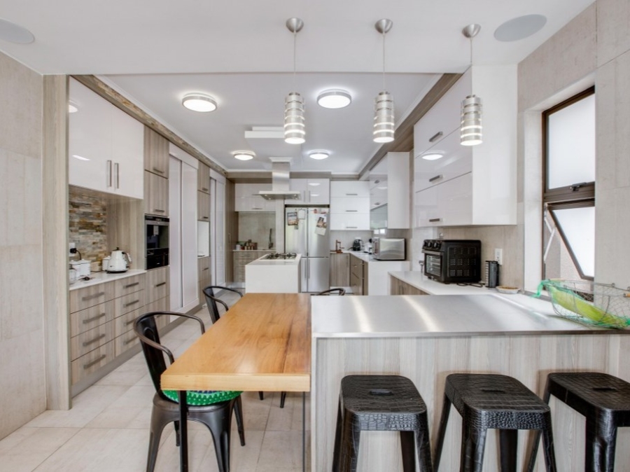 To Let 4 Bedroom Property for Rent in Dainfern Golf Estate Gauteng