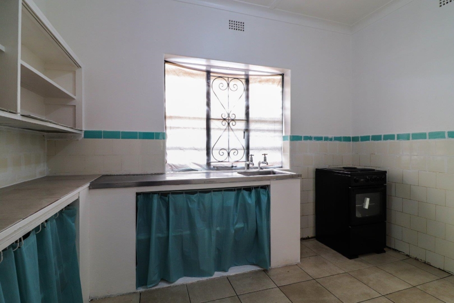 18 Bedroom Property for Sale in Rosettenville Gauteng