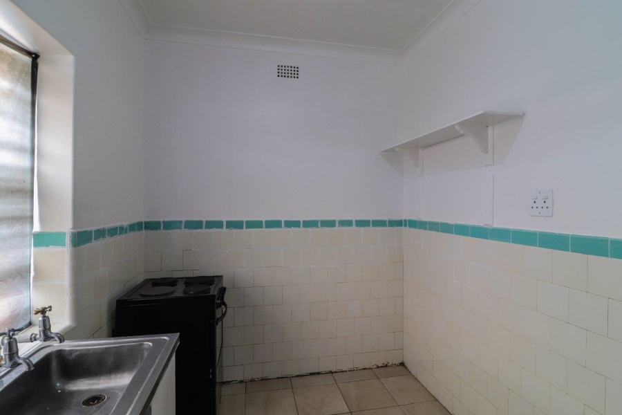 18 Bedroom Property for Sale in Rosettenville Gauteng