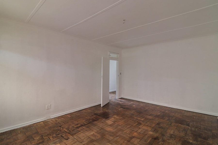 18 Bedroom Property for Sale in Rosettenville Gauteng