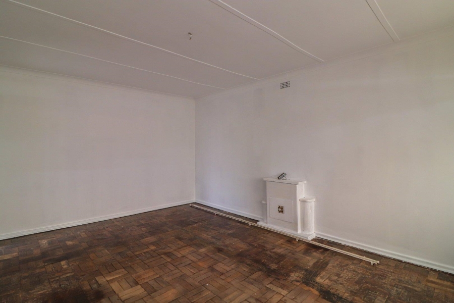 18 Bedroom Property for Sale in Rosettenville Gauteng