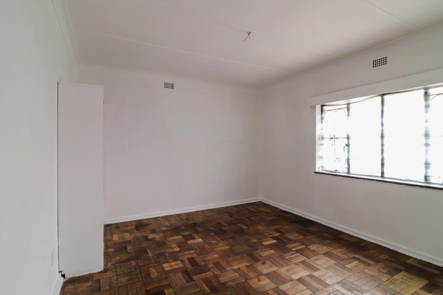 18 Bedroom Property for Sale in Rosettenville Gauteng