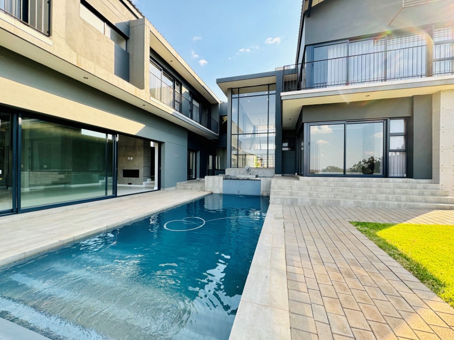7 Bedroom Property for Sale in Midstream Ridge Gauteng