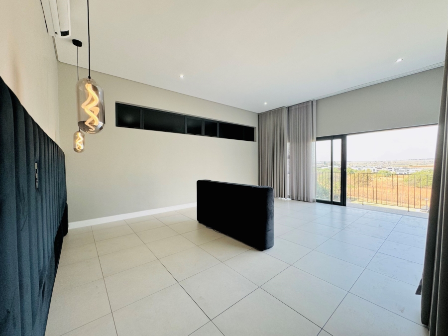 7 Bedroom Property for Sale in Midstream Ridge Gauteng