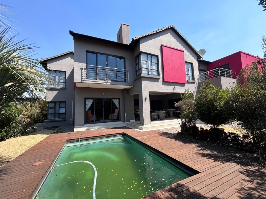 5 Bedroom Property for Sale in Midlands Estate Gauteng