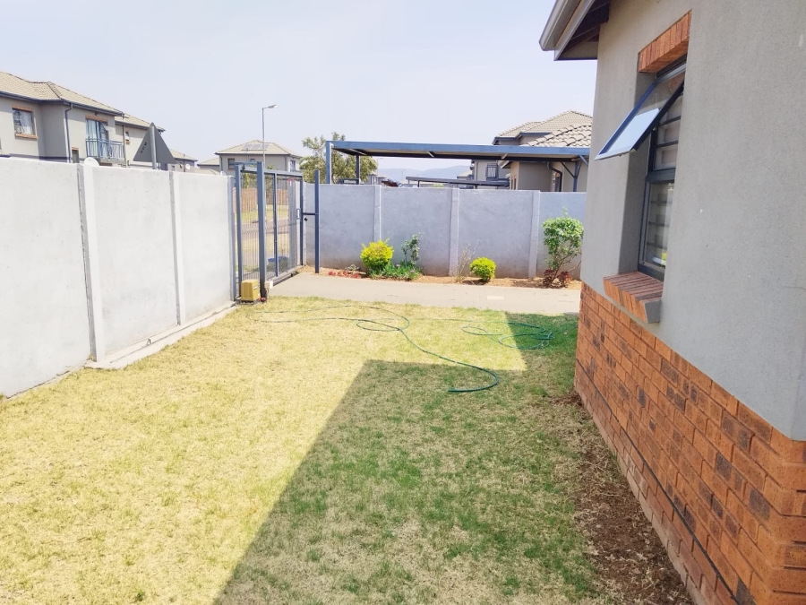 3 Bedroom Property for Sale in Andeon Gauteng