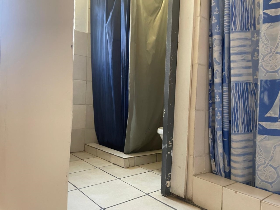 5 Bedroom Property for Sale in Brixton Gauteng
