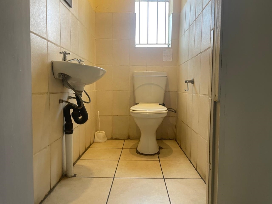 5 Bedroom Property for Sale in Brixton Gauteng