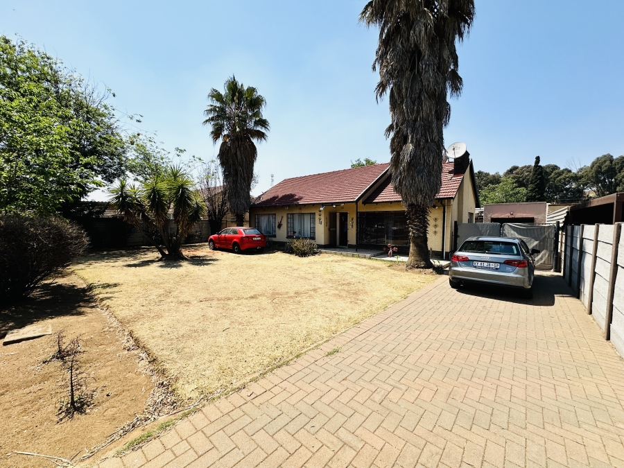 3 Bedroom Property for Sale in Dinwiddie Gauteng
