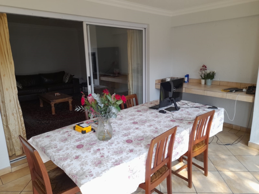 4 Bedroom Property for Sale in Eldoraigne Gauteng