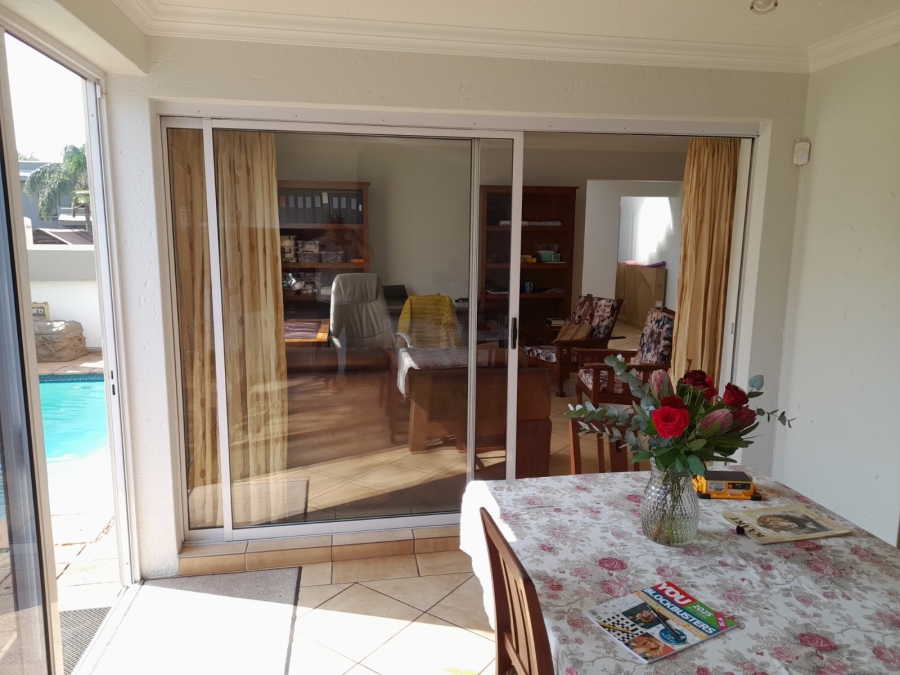4 Bedroom Property for Sale in Eldoraigne Gauteng