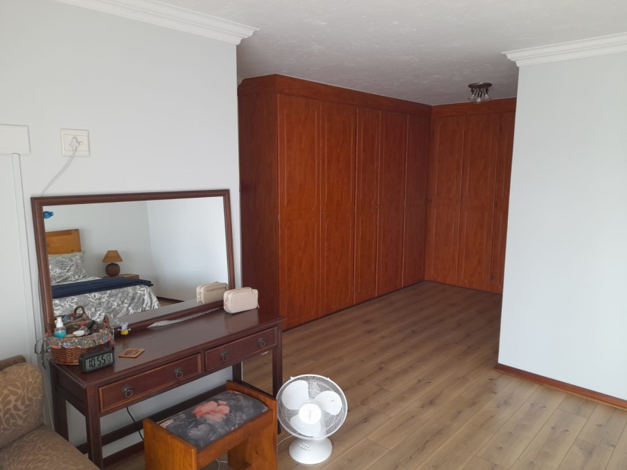 4 Bedroom Property for Sale in Eldoraigne Gauteng