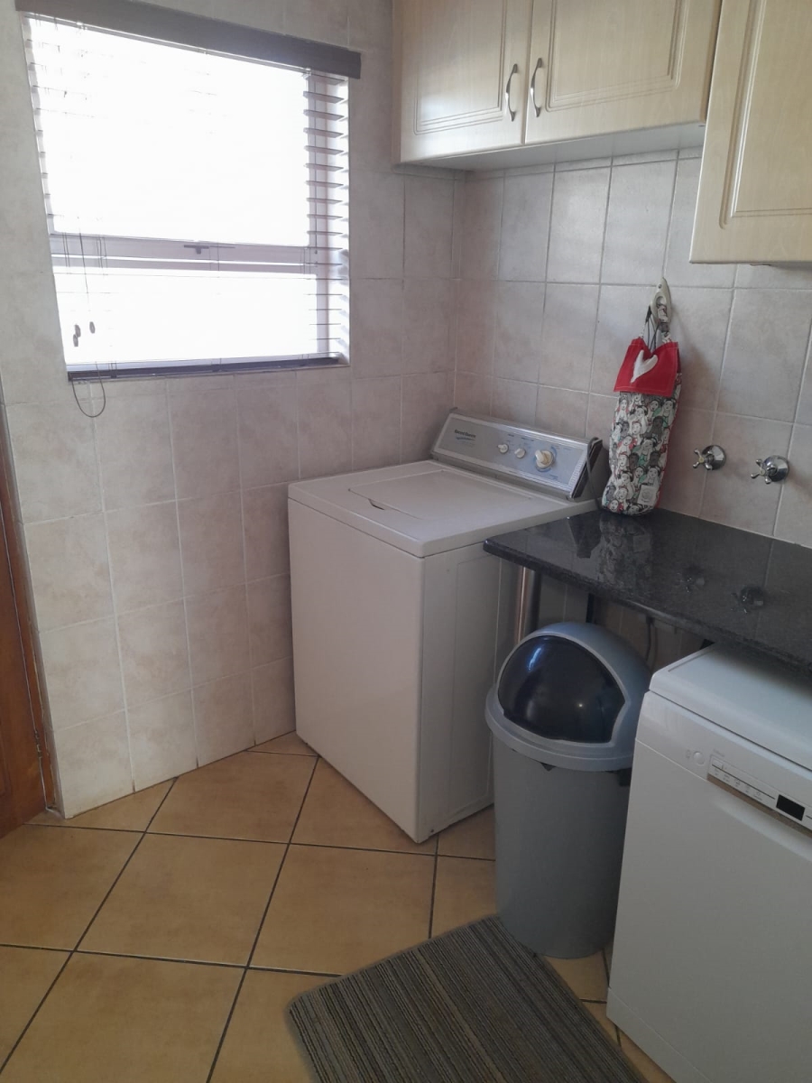 4 Bedroom Property for Sale in Eldoraigne Gauteng