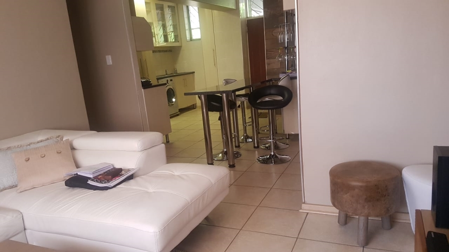 To Let 2 Bedroom Property for Rent in Sunnyside Gauteng