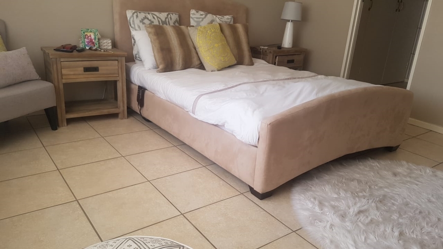 To Let 2 Bedroom Property for Rent in Sunnyside Gauteng
