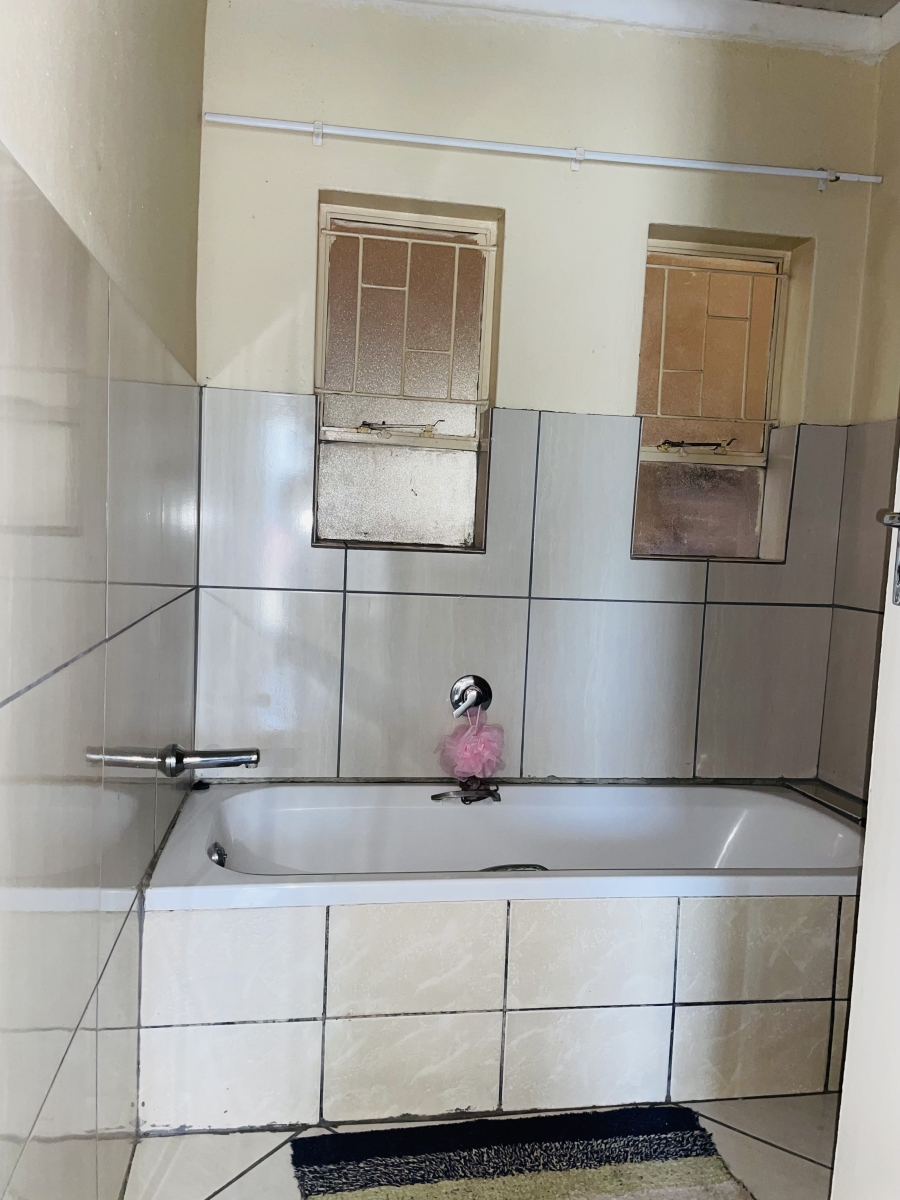 2 Bedroom Property for Sale in Krugersdorp Gauteng