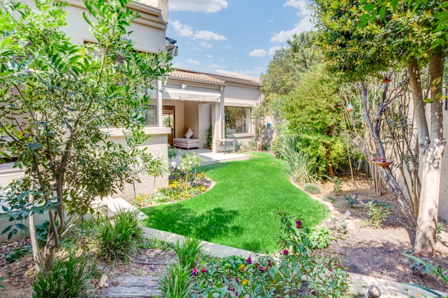 2 Bedroom Property for Sale in Khyber Rock Gauteng