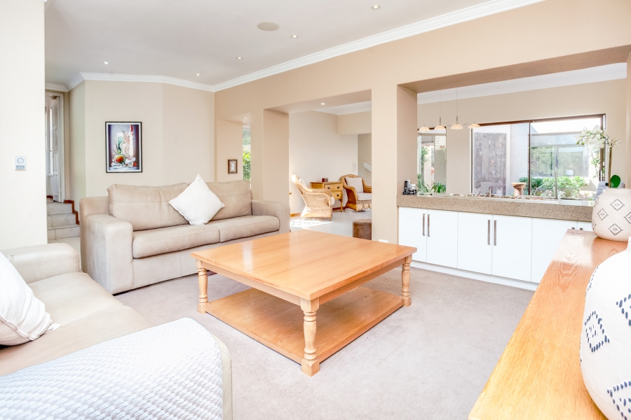2 Bedroom Property for Sale in Khyber Rock Gauteng