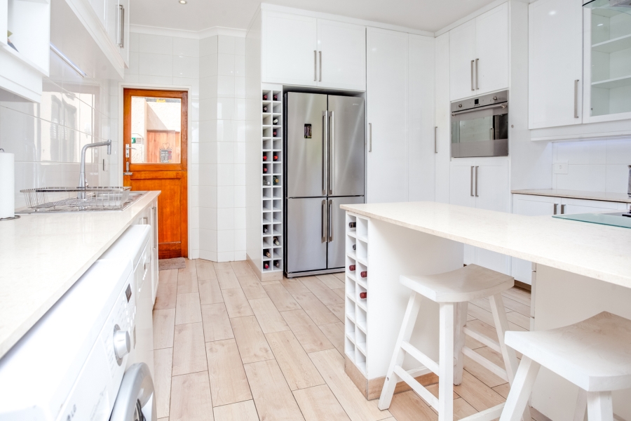 2 Bedroom Property for Sale in Khyber Rock Gauteng