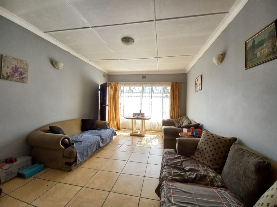 2 Bedroom Property for Sale in Dalview Gauteng
