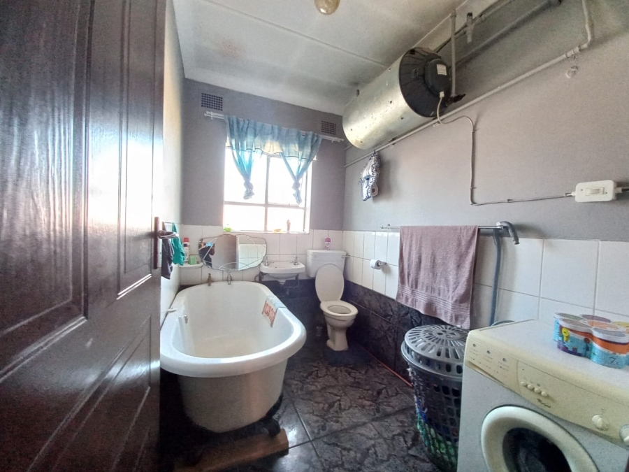 2 Bedroom Property for Sale in Dalview Gauteng