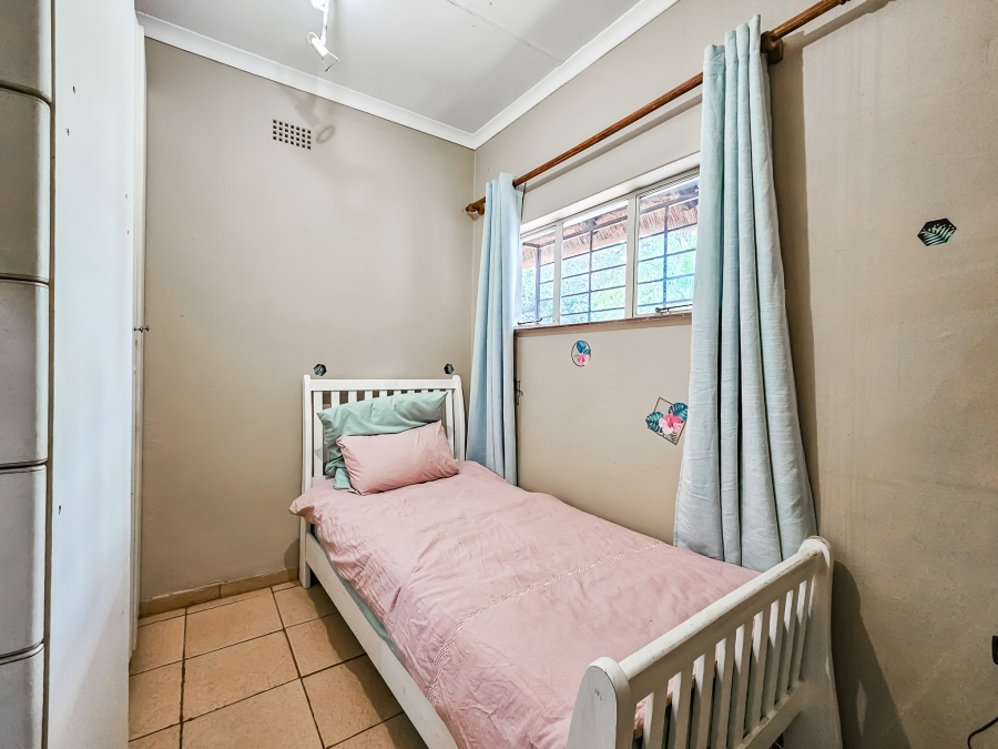 3 Bedroom Property for Sale in Garsfontein Gauteng