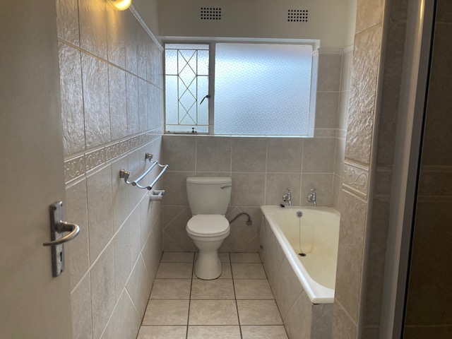To Let 2 Bedroom Property for Rent in Oerderpark Gauteng