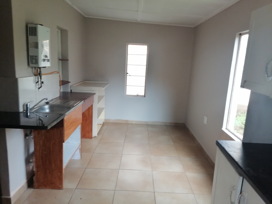 To Let 6 Bedroom Property for Rent in Horison Gauteng