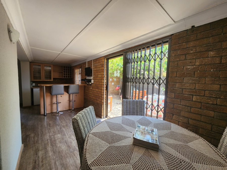 4 Bedroom Property for Sale in Three Rivers Gauteng