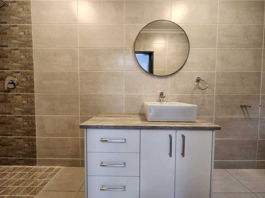 4 Bedroom Property for Sale in Three Rivers Gauteng
