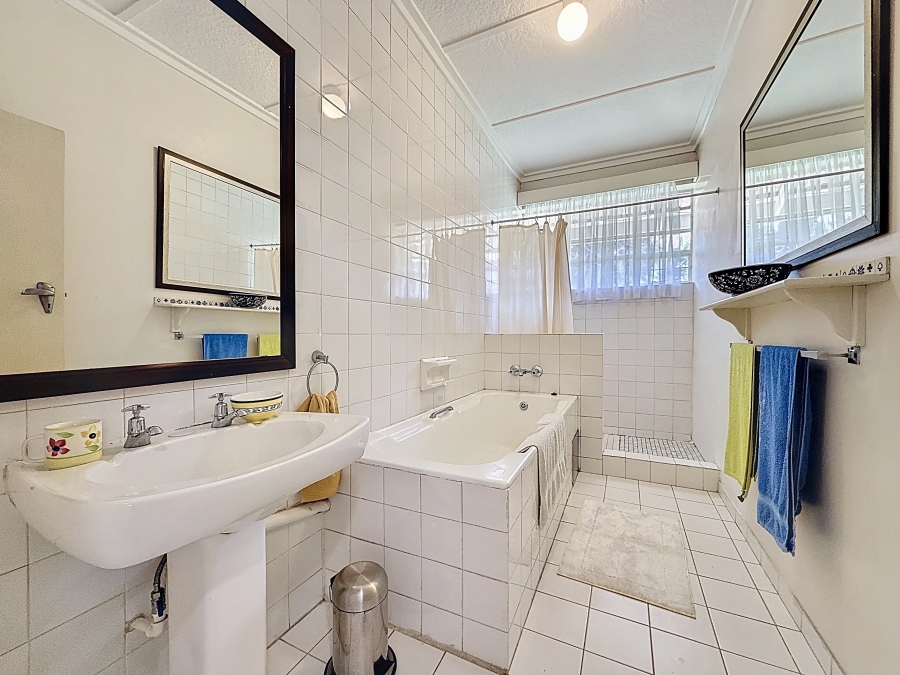 To Let 2 Bedroom Property for Rent in Lynnwood Gauteng