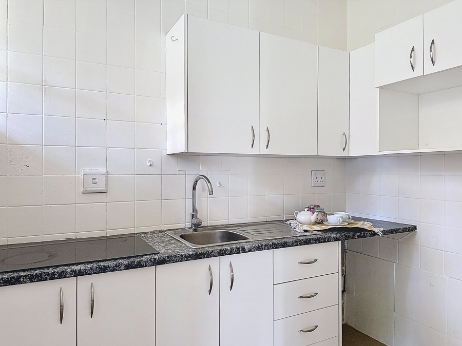 To Let 2 Bedroom Property for Rent in Lynnwood Gauteng