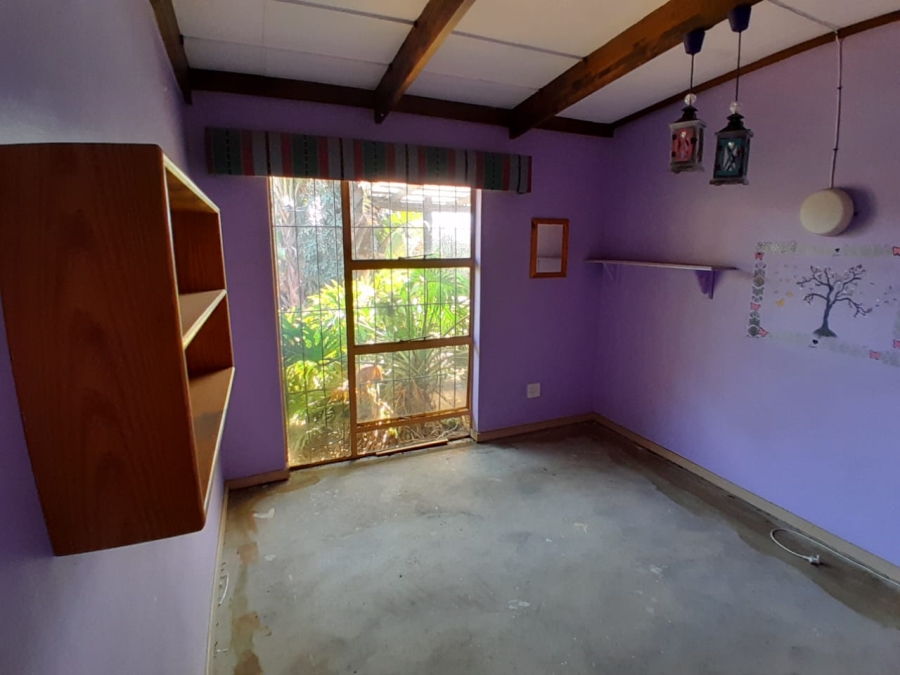 5 Bedroom Property for Sale in Eldoraigne Gauteng