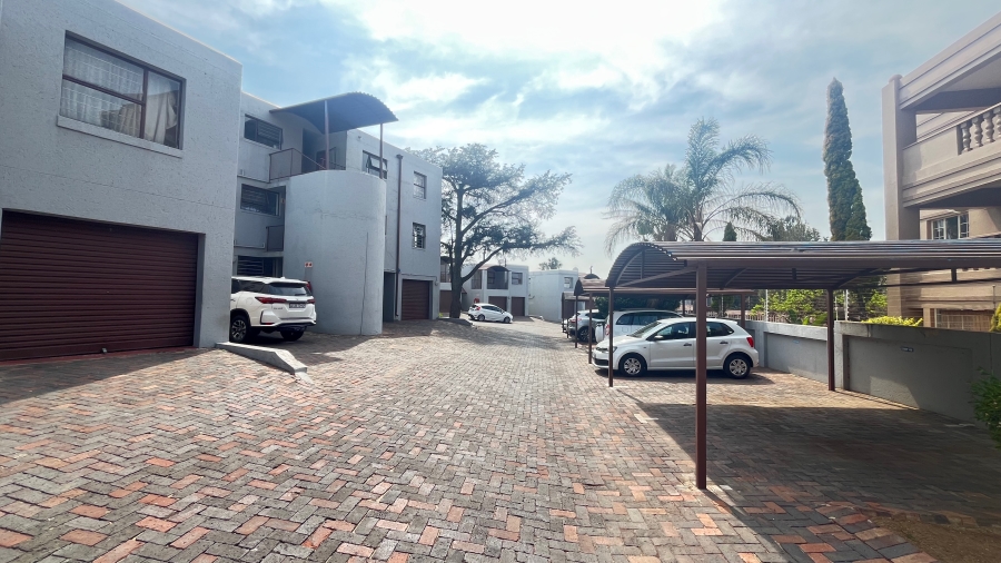 2 Bedroom Property for Sale in Vorna Valley Gauteng
