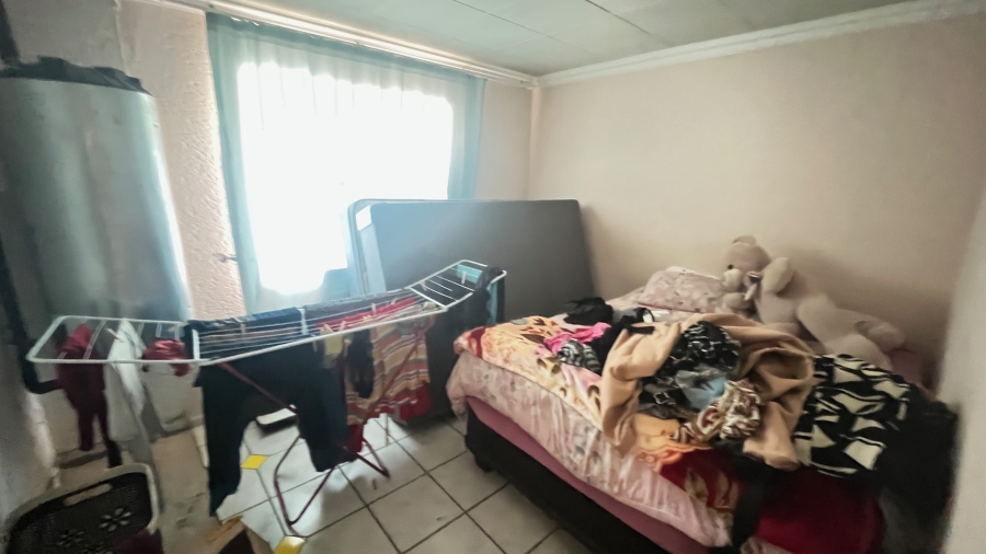 2 Bedroom Property for Sale in Vorna Valley Gauteng