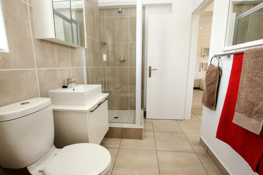 1 Bedroom Property for Sale in Lonehill Gauteng