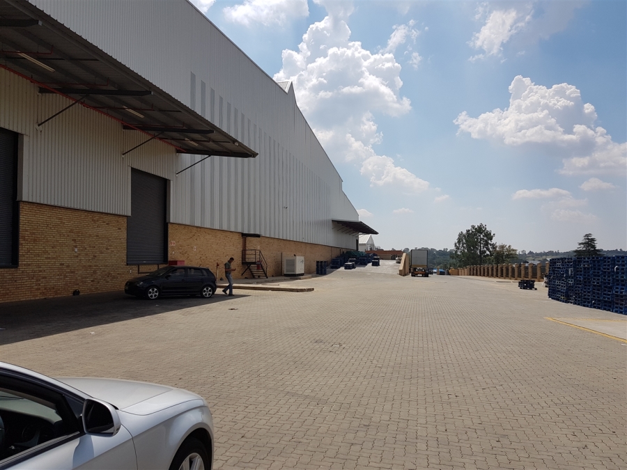 To Let commercial Property for Rent in Mostyn Park Gauteng